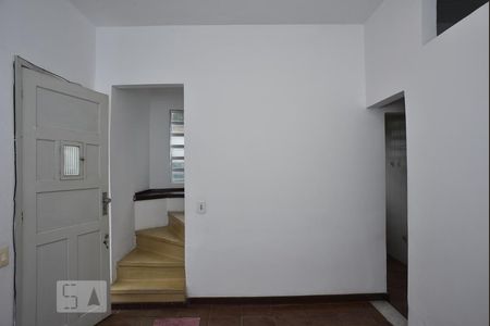 Sala de casa para alugar com 1 quarto, 50m² em Freguesia (jacarepaguá), Rio de Janeiro