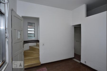 Sala de casa para alugar com 1 quarto, 50m² em Freguesia (jacarepaguá), Rio de Janeiro