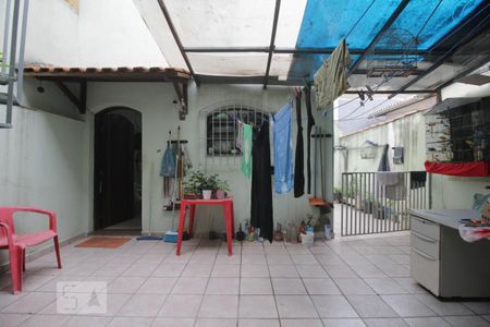 Casa à venda com 230m², 3 quartos e 2 vagasÁrea Externa
