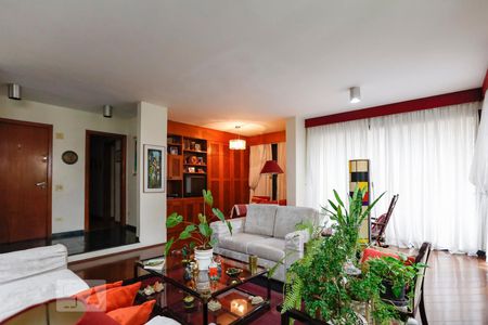 Sala de apartamento à venda com 3 quartos, 195m² em Higienópolis, São Paulo