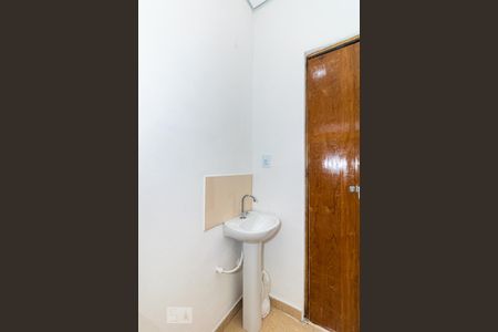 Apartamento para alugar com 57m², 2 quartos e sem vaga Apartamento para alugar com 57m², 2 quartos e sem vagaBanheiro