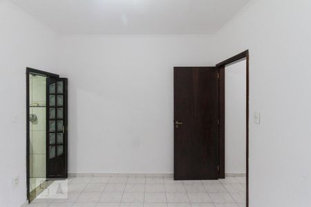 Casa à venda com 200m², 3 quartos e 2 vagas Casa à venda com 200m², 3 quartos e 2 vagasSuite 02