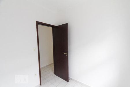 Casa à venda com 200m², 3 quartos e 2 vagas Casa à venda com 200m², 3 quartos e 2 vagasQuarto
