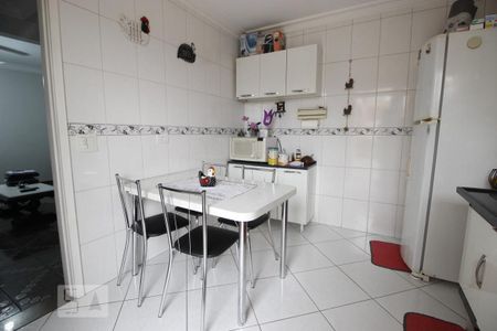 Casa à venda com 102m², 2 quartos e 4 vagasCozinha