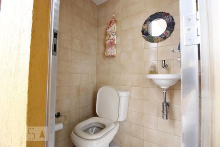 Casa à venda com 102m², 2 quartos e 4 vagasLavabo