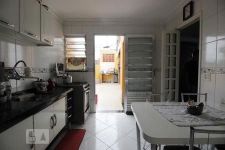 Casa à venda com 102m², 2 quartos e 4 vagasCozinha