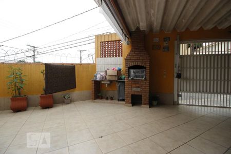 Casa à venda com 102m², 2 quartos e 4 vagasChurrasqueira