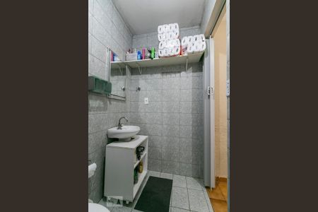 Casa à venda com 100m², 3 quartos e 1 vagaBanheiro 2