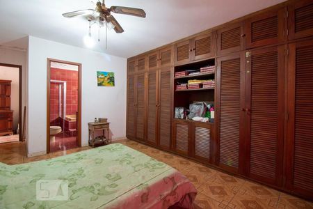 Casa para alugar com 271m², 3 quartos e 6 vagasSuíte