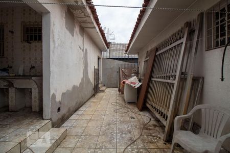 Casa para alugar com 271m², 3 quartos e 6 vagasQuintal