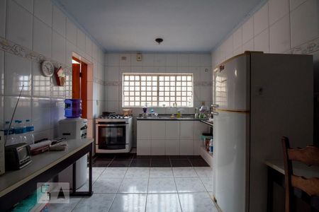 Casa para alugar com 271m², 3 quartos e 6 vagasCozinha