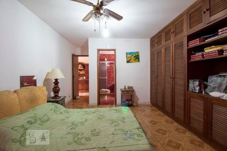 Casa para alugar com 271m², 3 quartos e 6 vagasSuíte