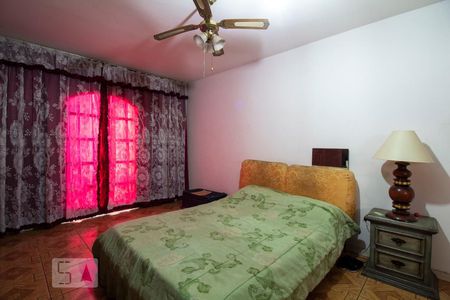 Casa para alugar com 271m², 3 quartos e 6 vagasSuíte