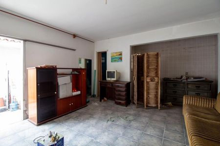 Casa para alugar com 271m², 3 quartos e 6 vagasEdícula