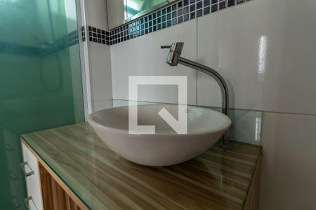Apartamento para alugar com 75m², 3 quartos e 1 vaga Apartamento para alugar com 75m², 3 quartos e 1 vagaBanheiro Suíte