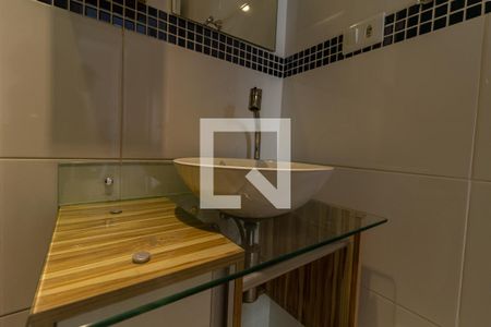 Apartamento para alugar com 75m², 3 quartos e 1 vaga Apartamento para alugar com 75m², 3 quartos e 1 vagaBanheiro