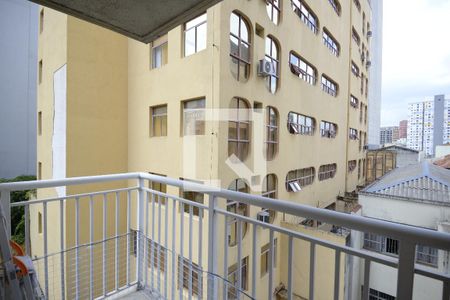 varanda de apartamento à venda com 1 quarto, 28m² em Liberdade, São Paulo
