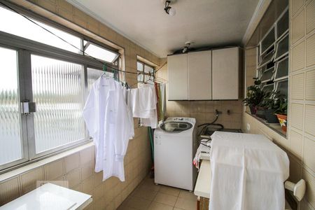 Casa à venda com 121m², 2 quartos e 2 vagas Casa à venda com 121m², 2 quartos e 2 vagasÁrea de serviço