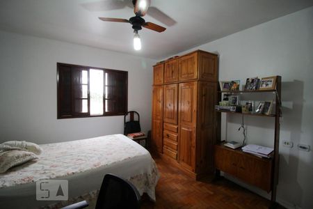 Casa à venda com 121m², 2 quartos e 2 vagas Casa à venda com 121m², 2 quartos e 2 vagasQuarto 2
