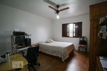 Casa à venda com 121m², 2 quartos e 2 vagas Casa à venda com 121m², 2 quartos e 2 vagasQuarto 2