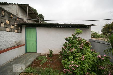 Casa à venda com 121m², 2 quartos e 2 vagas Casa à venda com 121m², 2 quartos e 2 vagasDepósito