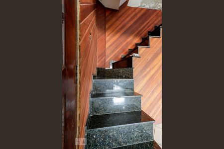 Escada Quartos de casa à venda com 21 quartos, 625m² em Jardim Brasil (zona Norte), São Paulo