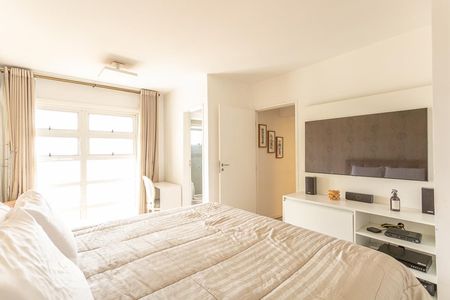 Apartamento à venda com 120m², 2 quartos e 2 vagasSuíte 1