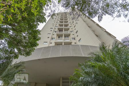 Apartamento à venda com 120m², 2 quartos e 2 vagasFachada