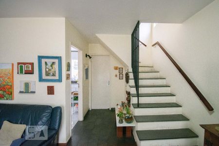Sala de casa à venda com 3 quartos, 140m² em Jardim Consórcio, São Paulo