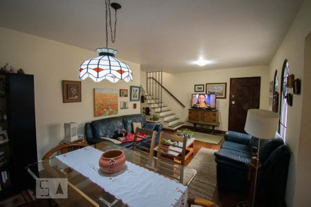 Sala de casa à venda com 3 quartos, 140m² em Jardim Consórcio, São Paulo