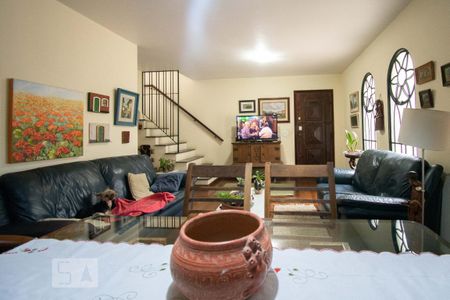 Sala de casa à venda com 3 quartos, 140m² em Jardim Consórcio, São Paulo