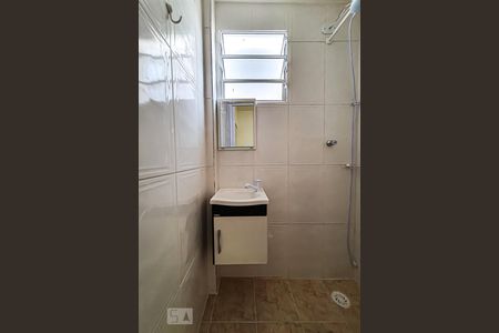 Casa de condomínio para alugar com 27m², 1 quarto e sem vagaBanheiro