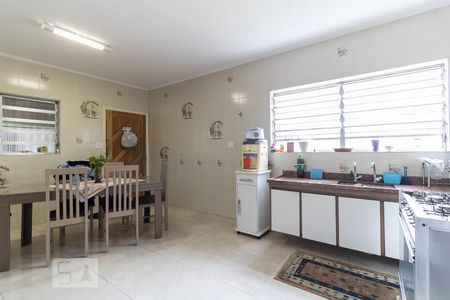 Casa à venda com 180m², 5 quartos e 2 vagasCozinha