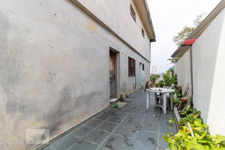 Casa à venda com 180m², 5 quartos e 2 vagasCorredor Lateral