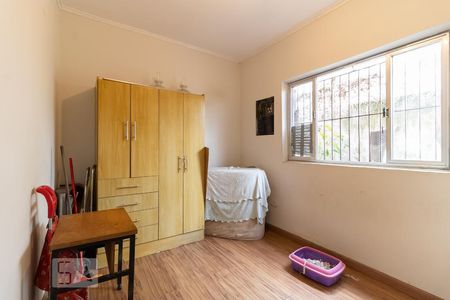 Casa à venda com 180m², 5 quartos e 2 vagasQuarto 4