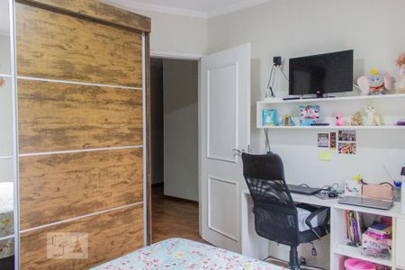 Casa à venda com 180m², 4 quartos e 3 vagasQuarto 1