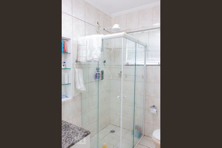 Casa à venda com 180m², 4 quartos e 3 vagasBanheiro da Suíte 1