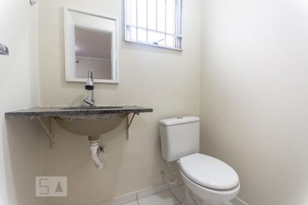 Apartamento à venda com 130m², 2 quartos e 1 vaga Apartamento à venda com 130m², 2 quartos e 1 vagaBanheiro 3