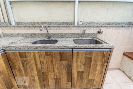 Apartamento à venda com 130m², 2 quartos e 1 vaga Apartamento à venda com 130m², 2 quartos e 1 vagaChurrasqueira