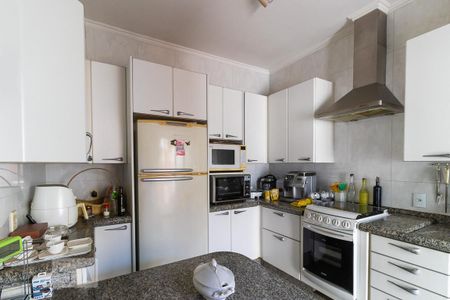 Casa para alugar com 273m², 3 quartos e 5 vagasCozinha