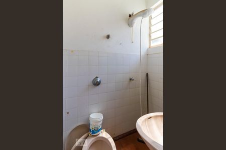 Casa para alugar com 273m², 3 quartos e 5 vagasBanheiro de serviço