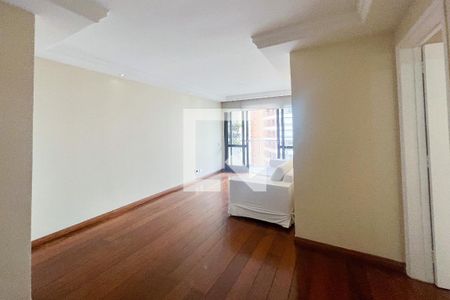 Sala de apartamento à venda com 3 quartos, 106m² em Vila Nova Conceição, São Paulo