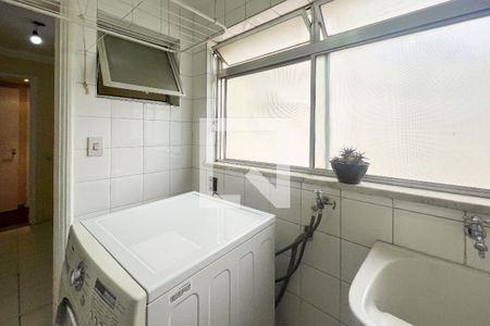 Apartamento à venda com 106m², 3 quartos e 1 vagaÁrea de Serviço