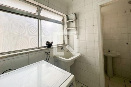 Apartamento à venda com 106m², 3 quartos e 1 vagaÁrea de Serviço