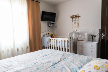 Casa à venda com 300m², 4 quartos e 3 vagas Casa à venda com 300m², 4 quartos e 3 vagasQuarto 1