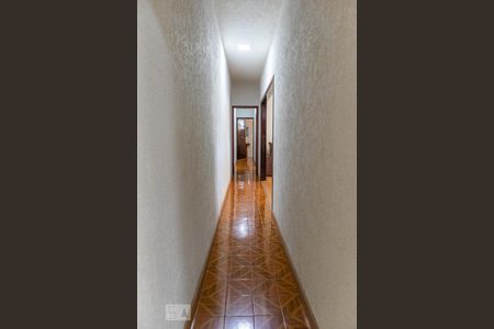 Corredor de casa à venda com 4 quartos, 300m² em Vila Maria Alta, São Paulo