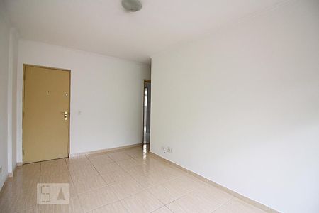 Sala  de apartamento para alugar com 1 quarto, 58m² em Santa Terezinha, São Bernardo do Campo