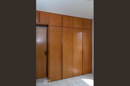 Apartamento para alugar com 47m², 1 quarto e 1 vaga Apartamento para alugar com 47m², 1 quarto e 1 vagaQuarto1