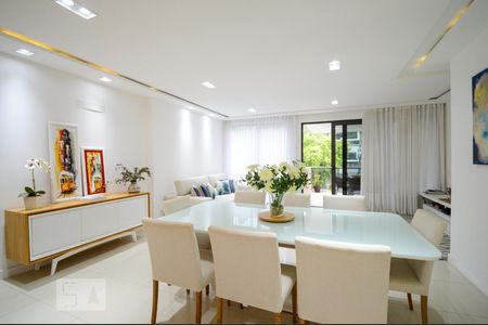 Sala de apartamento para alugar com 3 quartos, 150m² em Barra da Tijuca, Rio de Janeiro