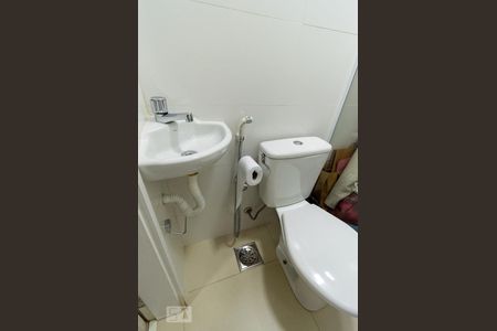Apartamento à venda com 150m², 3 quartos e 3 vagasBanheiro de Serviço